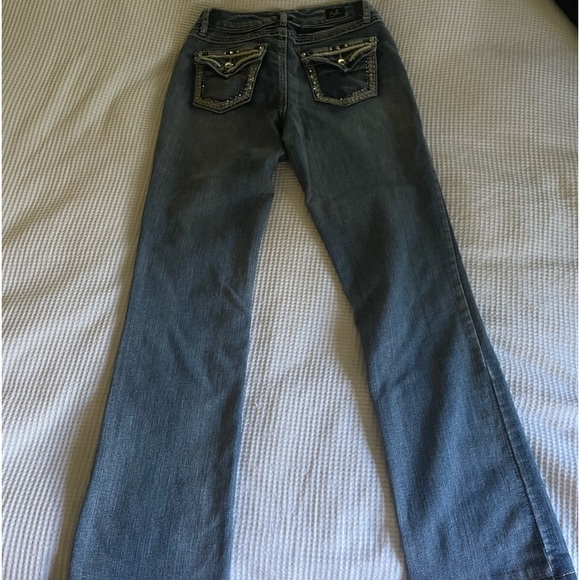 Low rise women’s y2k jeans with gems on the pockets - Picture 1 of 3
